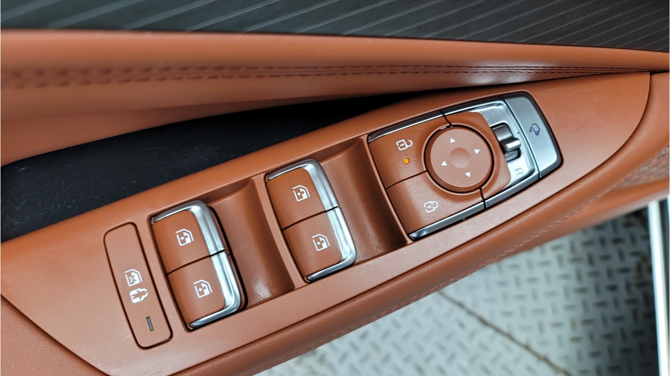 Kia K8 The New Hybrid Noblesse Essential Light - фото 26