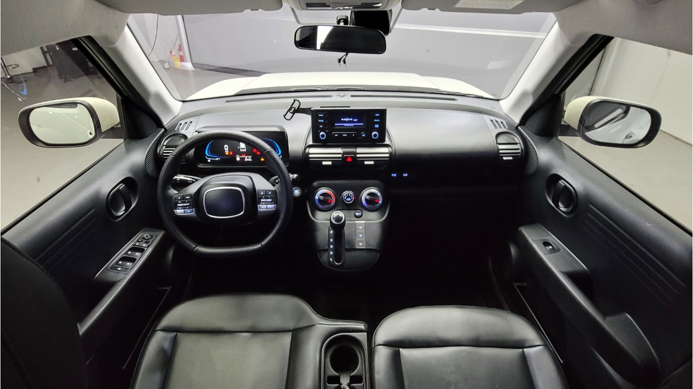 Hyundai Casper The Essential Light 1.0 Turbo - фото 18