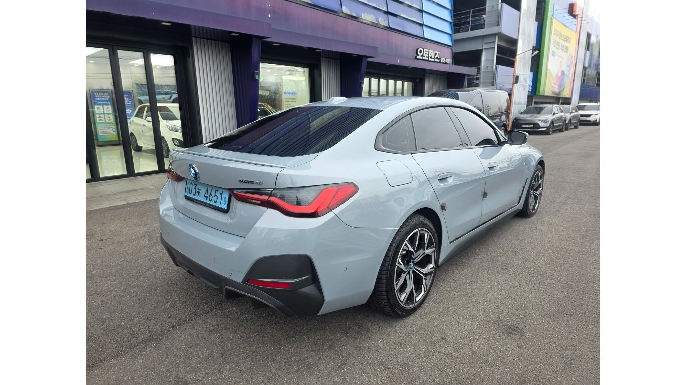 BMW i4 M Sport Pro eDrive40 M Sport — фото 2