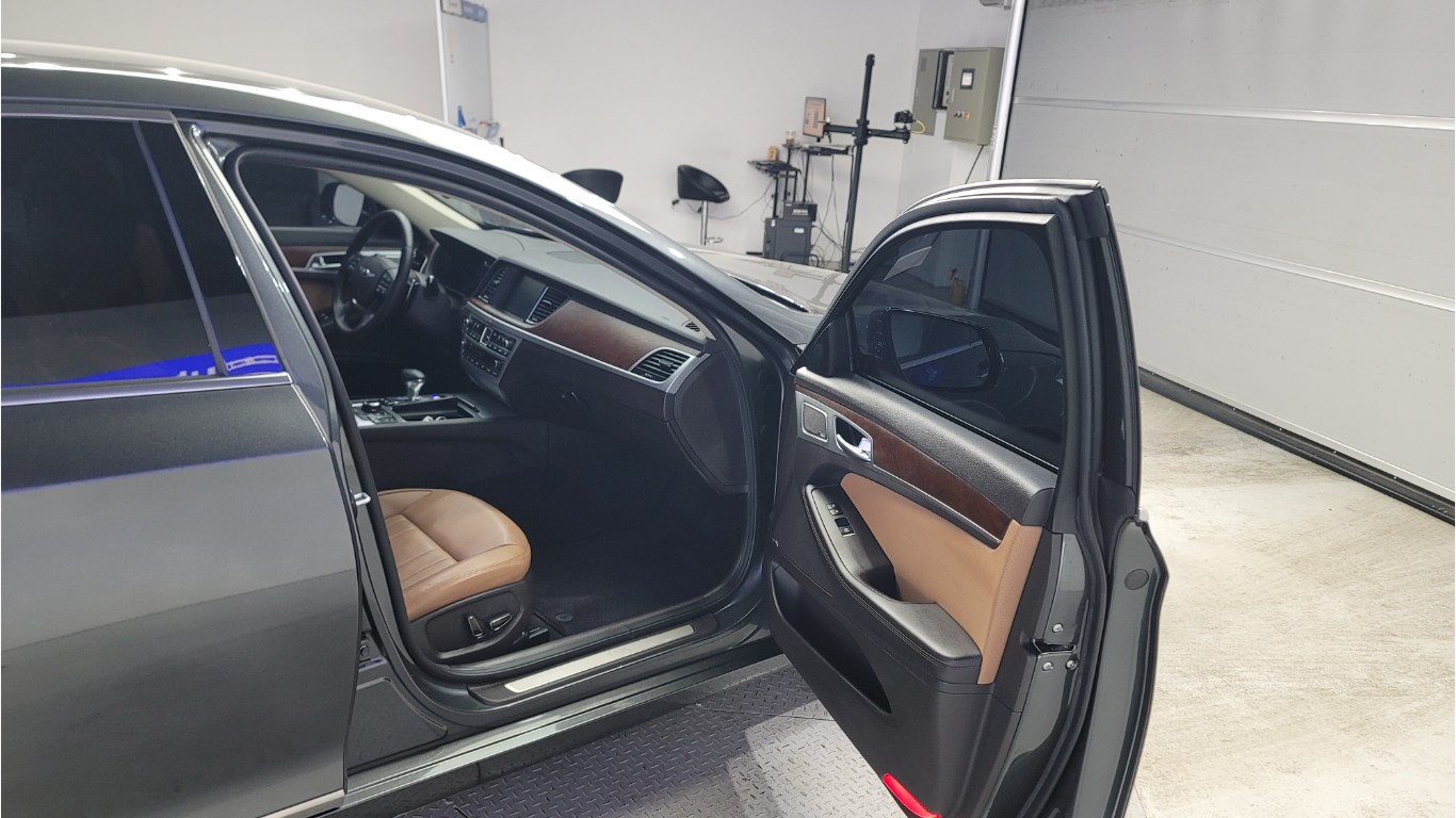 Genesis G80 Prestige 3.3 V6 GDi AWD 10