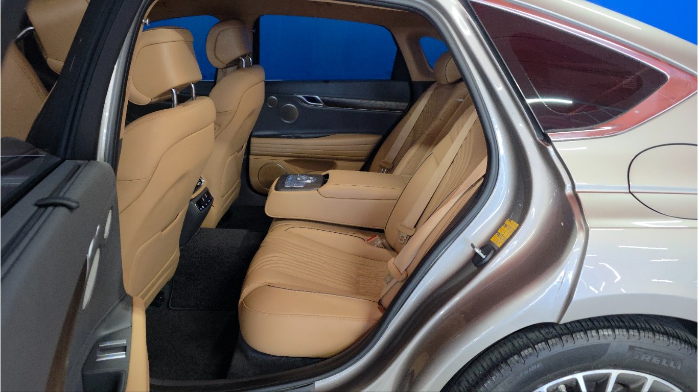 Genesis G80 The Base Type Gasoline 2.5 Turbo AWD 8