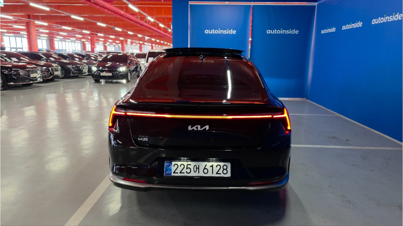 Kia K8 Signature 2.5 GDI 4