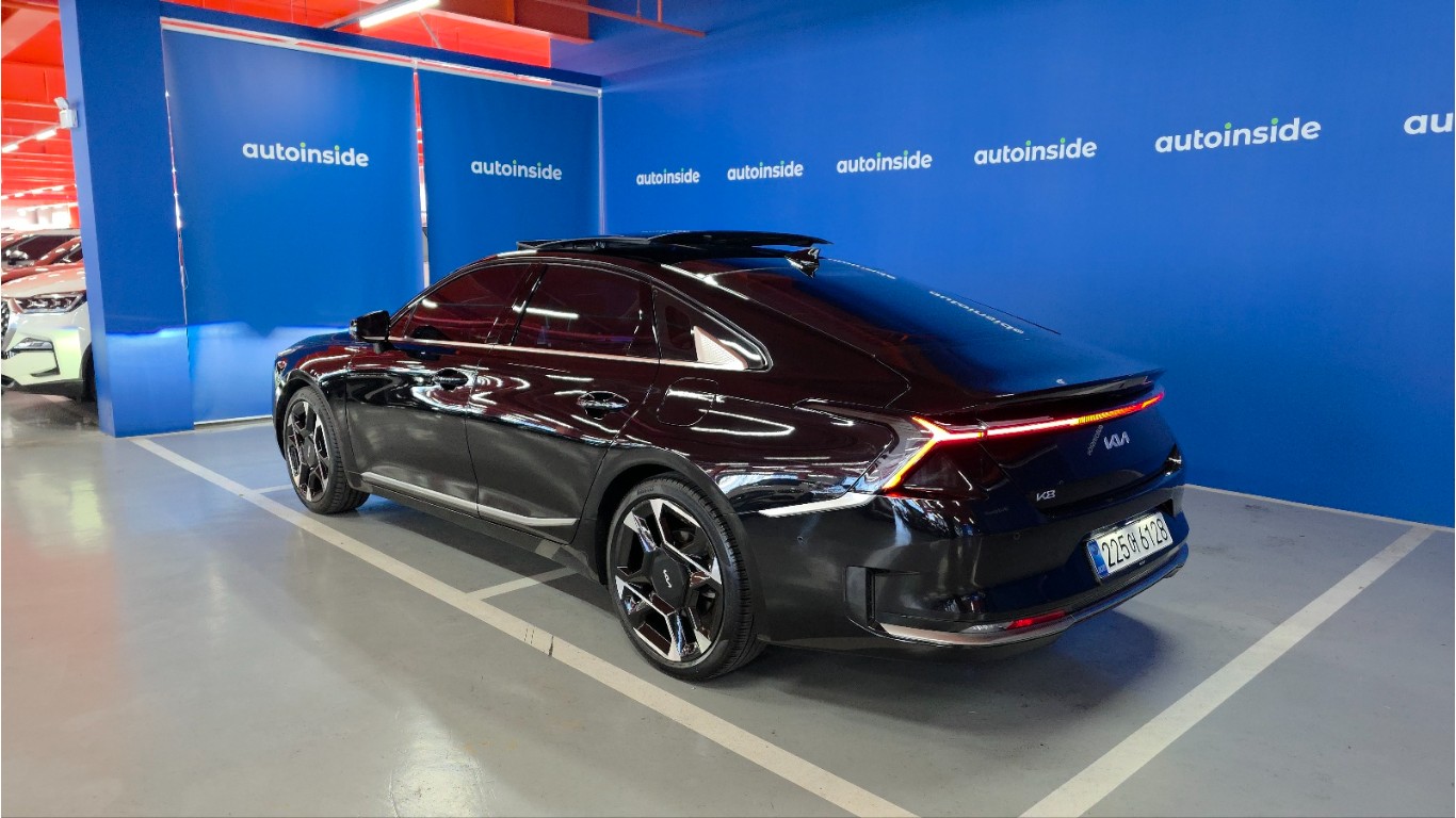 Kia K8 Signature 2.5 GDI 5