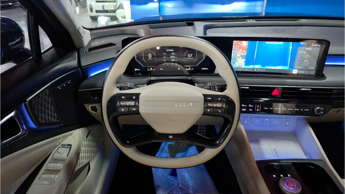 Kia K8 Signature 2.5 GDI 10