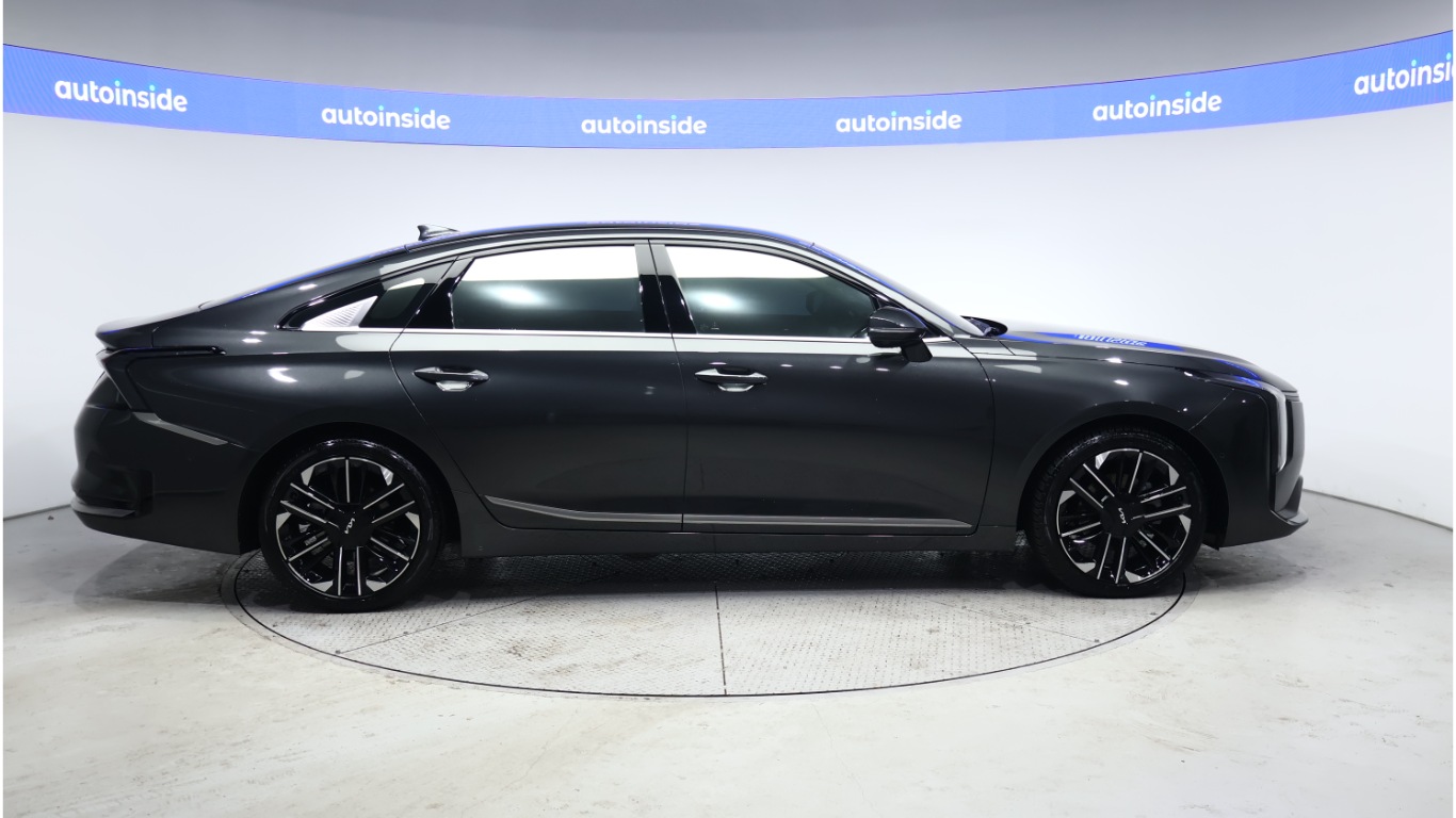 Kia K8 Hybrid Signature Hybrid 5