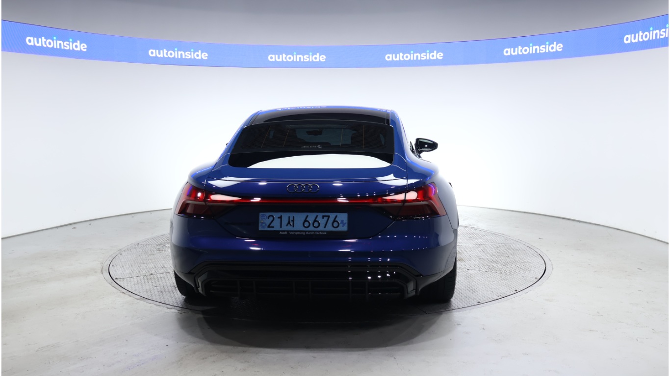 Audi e-tron GT Premium quattro Premium 6