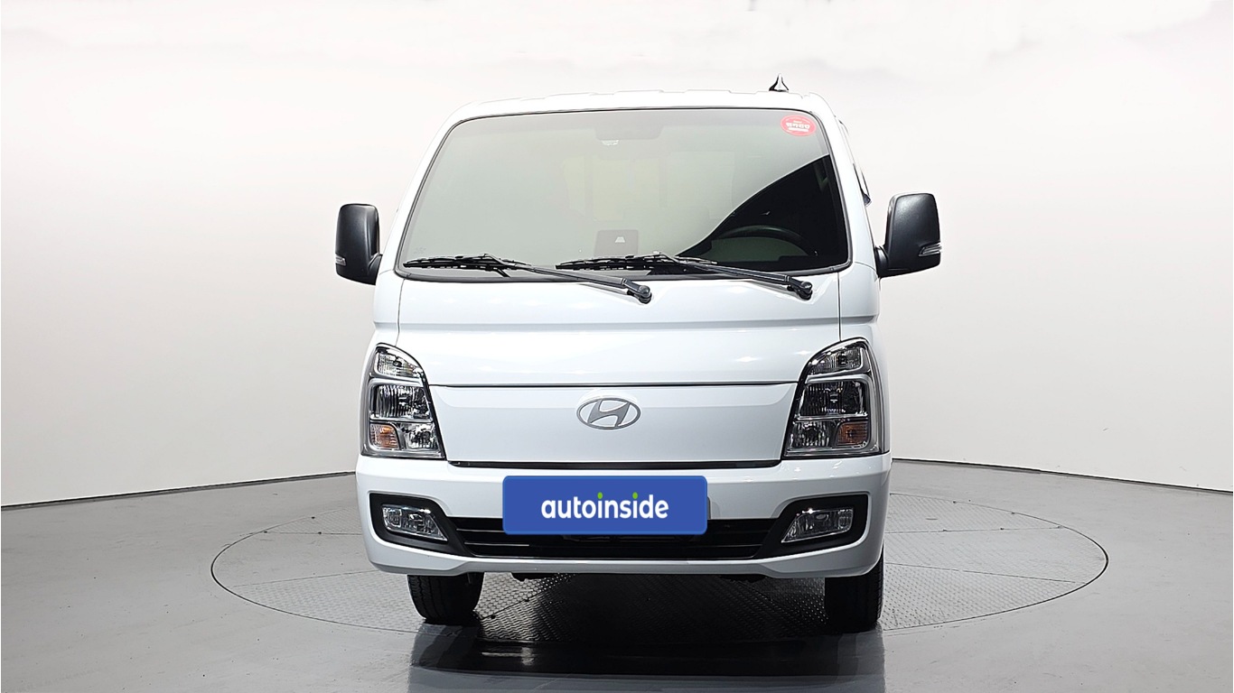 Hyundai Porter II Long Wheelbase Modern LPG Long Wheelbase Super Cab 4