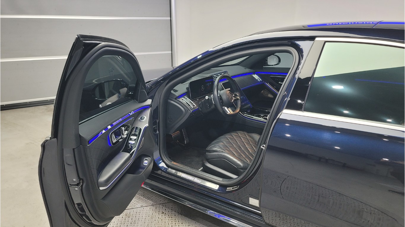 Mercedes-Benz S-Class S400 d 4 Matic 8