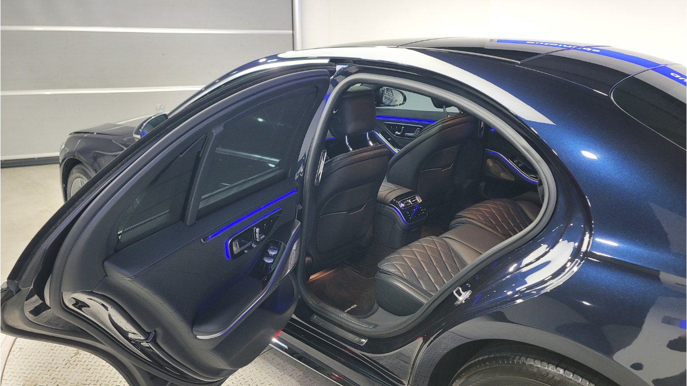 Mercedes-Benz S-Class S400 d 4 Matic 9