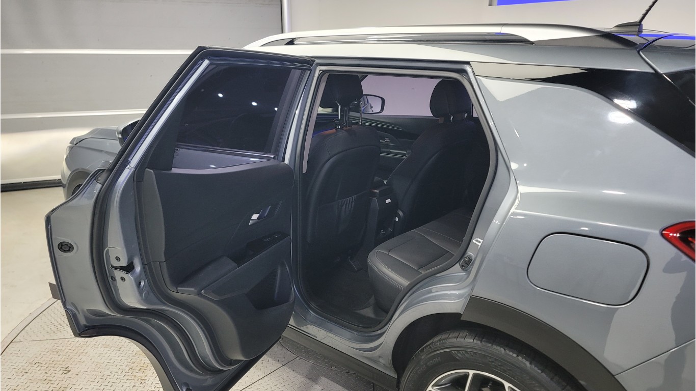 KG Mobility (Ssangyong) Korando Delight e-XDi160 LET 9