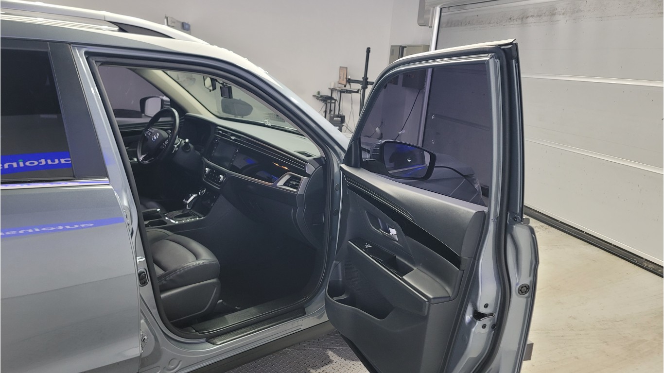 KG Mobility (Ssangyong) Korando Delight e-XDi160 LET 10