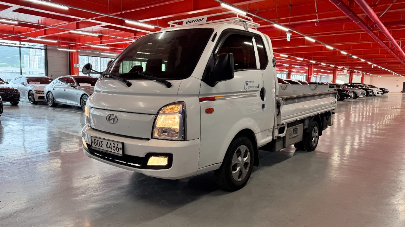 Hyundai Porter II Super Cab Powergate Long Wheelbase Super Cab