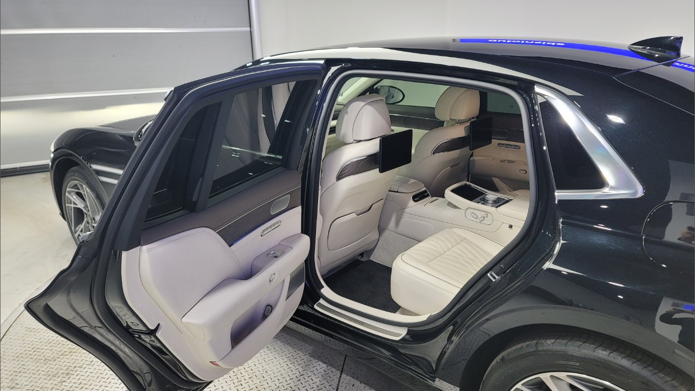 Genesis G90 New Base Type Gasoline 3.5 Turbo AWD 9